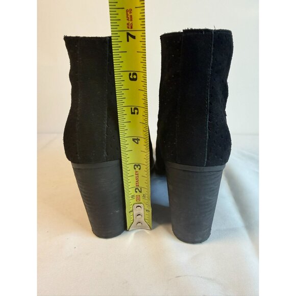 Steve Madden Shepp Women’s Size 6 Black Suede Block Heel Comfort Ankle Booties - Picture 9 of 12